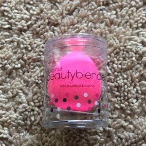 beautyblender Makeup - Never been opened Original BeautyBlender beautyblender Makeup - Never been opened Original BeautyBlender